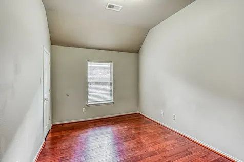 606 Red Oak Canyon Lane La Marque TX 77568