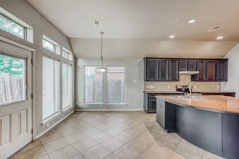 606 Red Oak Canyon Lane La Marque TX 77568