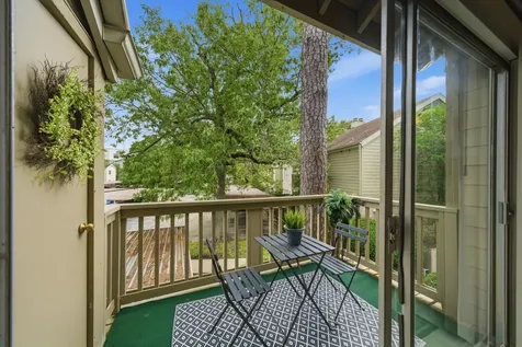 2100 Tanglewilde Street 750 Houston TX 77063