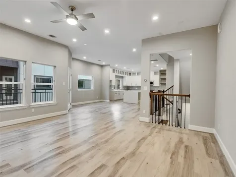 1122 W 16th Street D Houston TX 77008