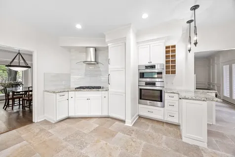 15742 Walkwood Drive Houston TX 77079
