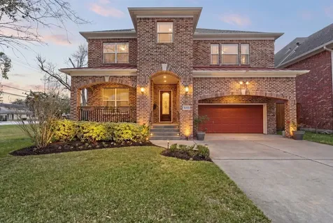 5103 Chestnut Street Bellaire TX 77401