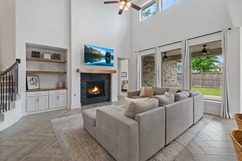 914 Sendero Trail Conroe TX 77304