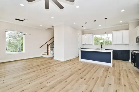 3233 Tuam Street Houston TX 77004