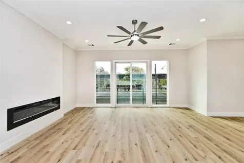 3233 Tuam Street Houston TX 77004