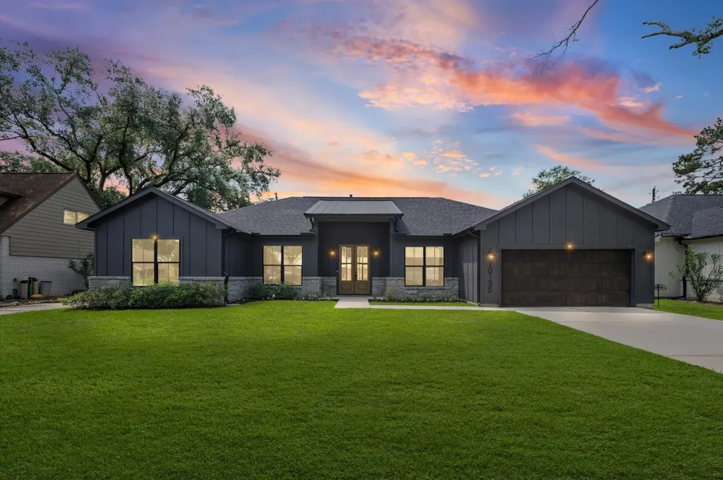 10135 Kerrwood Lane Houston TX 77080