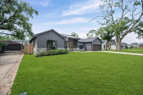10135 Kerrwood Lane Houston TX 77080
