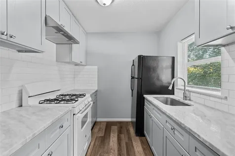 2324 Cedar Drive 2 La Marque TX 77568