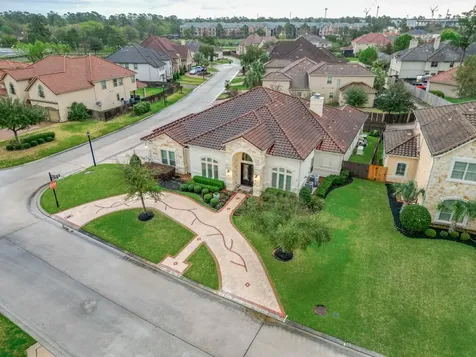 9503 Martha Springs Drive Houston TX 77070