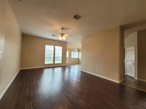 11826 Fortune Park Drive Houston TX 77047