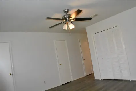 10427 Huntington Wood Drive Houston TX 77099