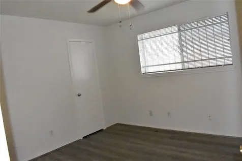 10427 Huntington Wood Drive Houston TX 77099