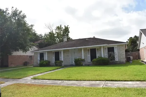 10427 Huntington Wood Drive Houston TX 77099