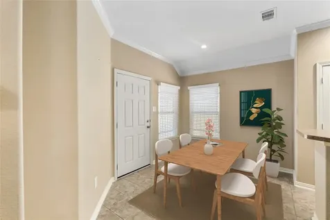 5212 New Orleans Street Houston TX 77020