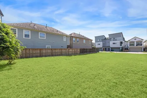 5906 Kiam Street Houston TX 77007