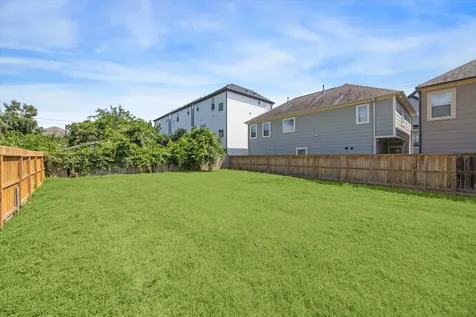 5906 Kiam Street Houston TX 77007