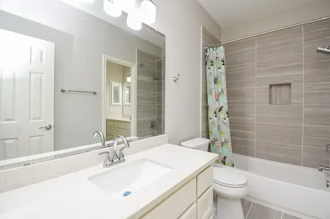 3211 Riviera Drive Sugar Land TX 77479