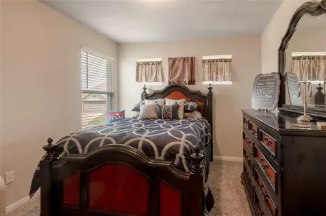 127 Worley Way Huntsville TX 77320
