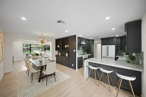 4813 Hummingbird Street Houston TX 77035