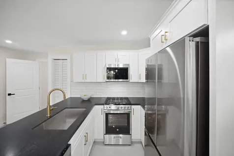 4813 Hummingbird Street Houston TX 77035