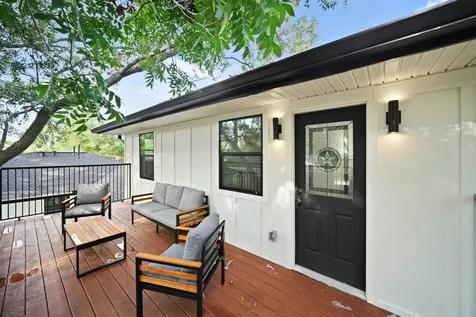4813 Hummingbird Street Houston TX 77035