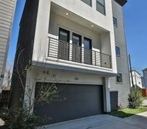 611 Sydnor Street Houston TX 77020