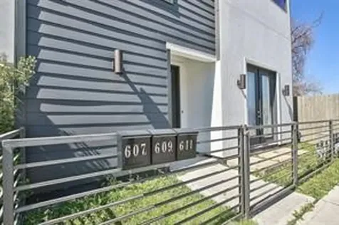 611 Sydnor Street Houston TX 77020