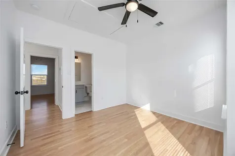7710 Independence Street A Houston TX 77051