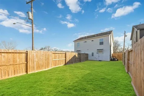 7710 Independence Street A Houston TX 77051
