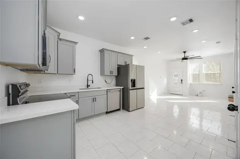 7710 Independence Street A Houston TX 77051