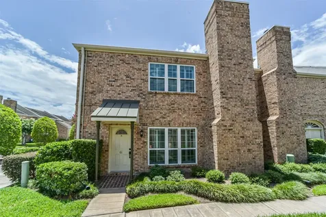 600 Wilcrest Drive 61 Houston TX 77042
