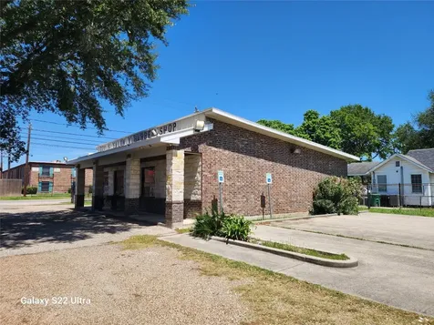 410 Rosamond Street A Houston TX 77076