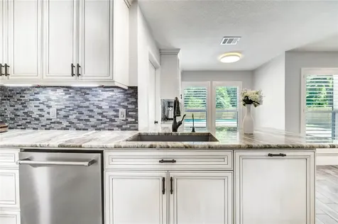1904 Nursery Road The Woodlands TX 77380