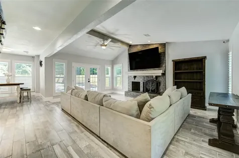 1904 Nursery Road The Woodlands TX 77380