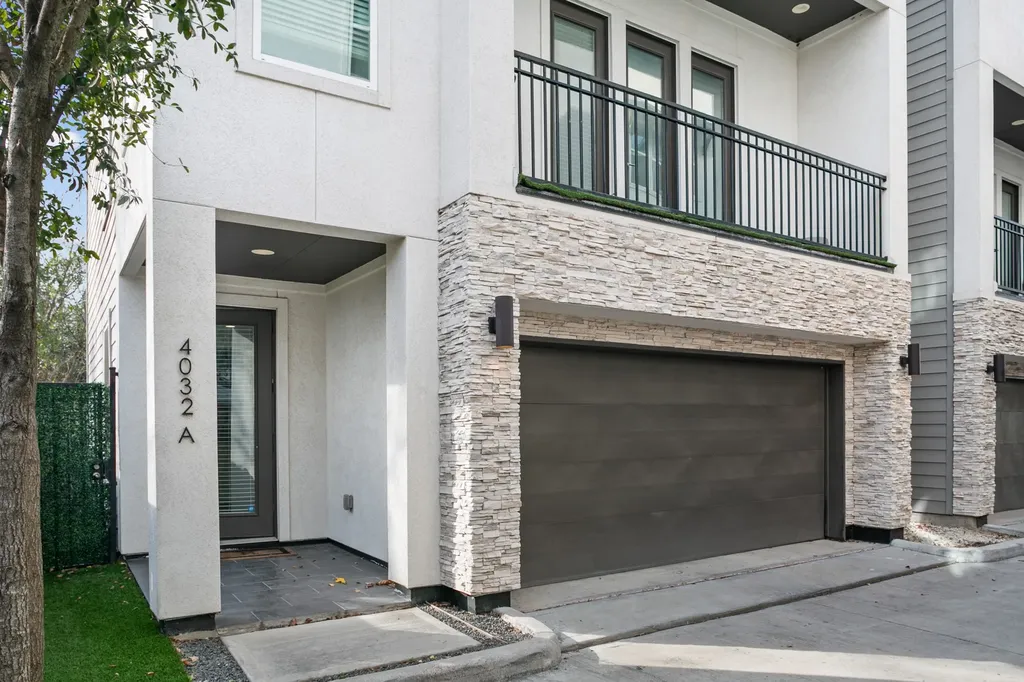 4032 Buck Street A Houston TX 77020