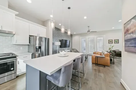 4032 Buck Street A Houston TX 77020