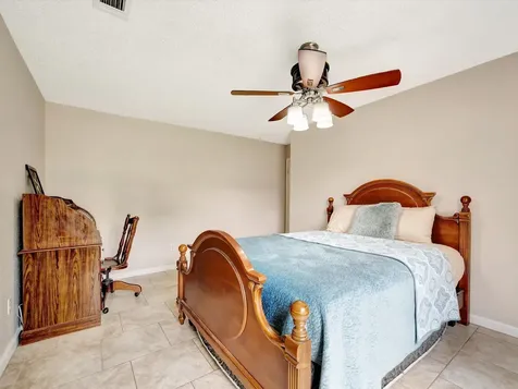 5521 Winding Brook Drive Dickinson TX 77539