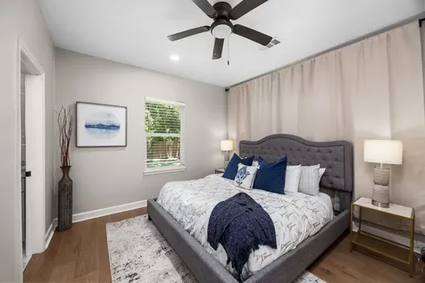 4103 New Orleans Street Houston TX 77020