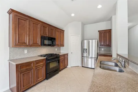 1502 Lauren Creek Lane Spring TX 77386