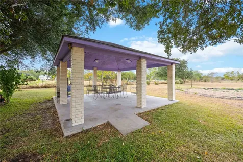 12075 Fm 359 Road Hempstead TX 77445