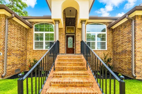 7214 Deep Forest Drive Houston TX 77088