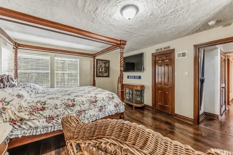 602 Rolling Hills Road Huntsville TX 77340