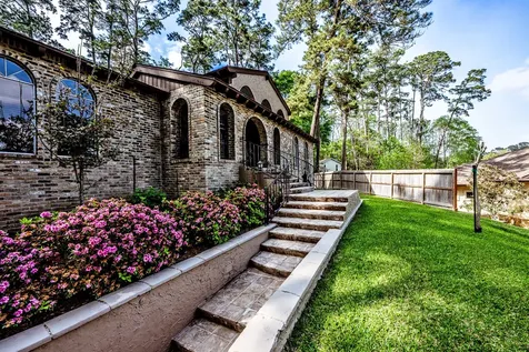 602 Rolling Hills Road Huntsville TX 77340