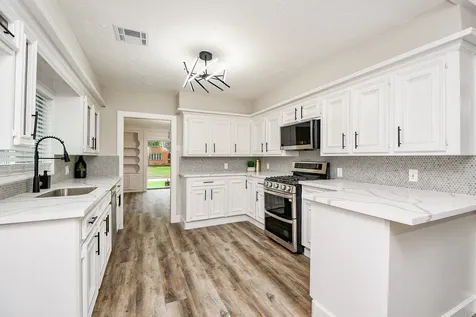 3702 Charleston Street Houston TX 77021