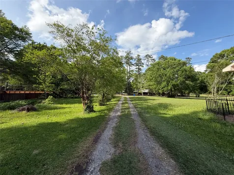 1260 E Avenue L Silsbee TX 77656