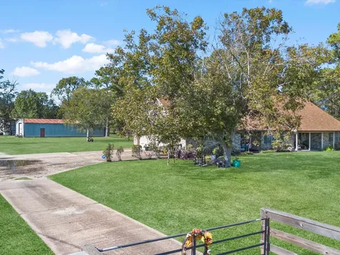 17431 Fm 2100 Road Crosby TX 77532