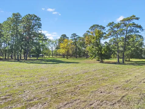 17431 Fm 2100 Road Crosby TX 77532