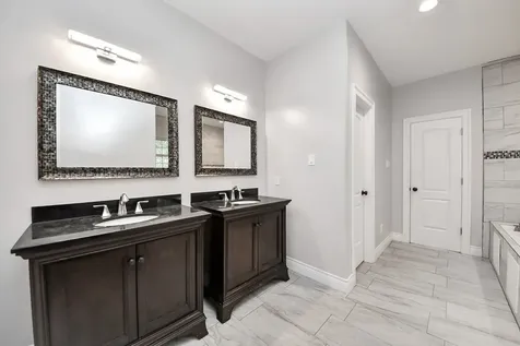 1202 Niagara Street Houston TX 77051