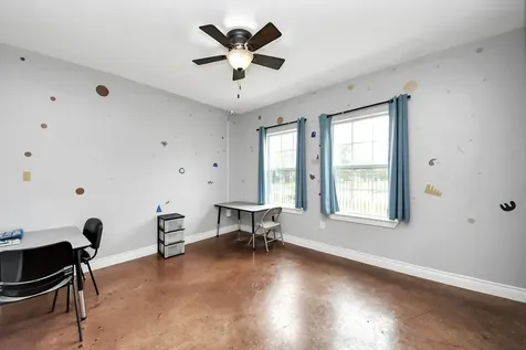 1202 Niagara Street Houston TX 77051