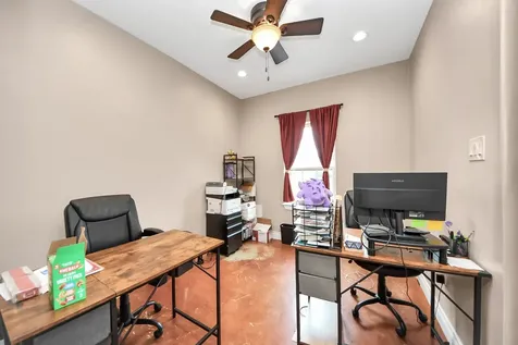 1202 Niagara Street Houston TX 77051